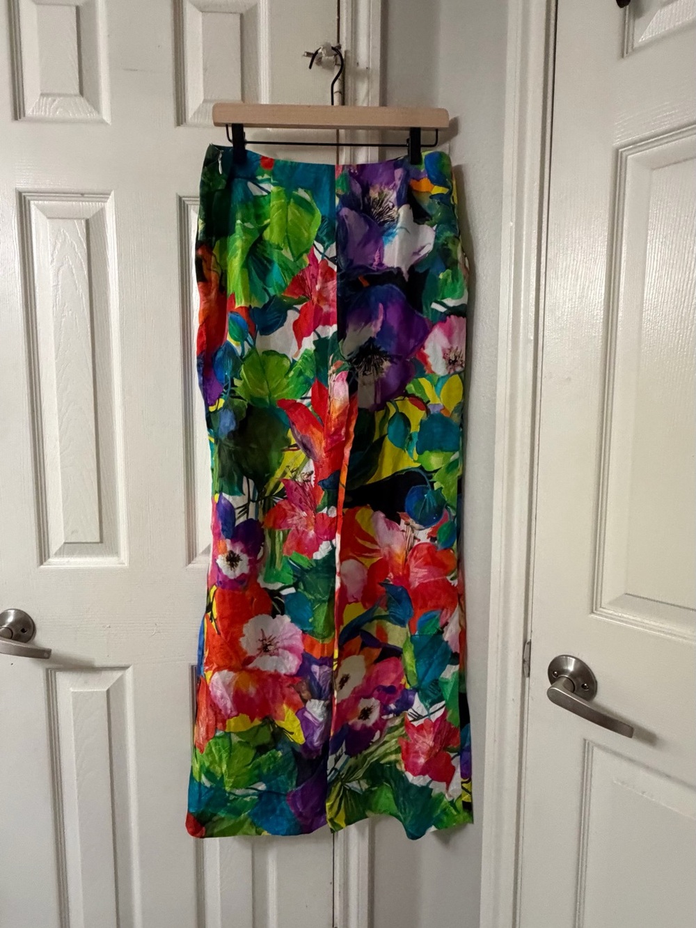 Ralph Lauren Black Label Multicolored Floral Print 100% Silk Pants Size 8